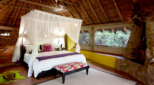 Jaci's Safari Lodge - Madikwe Game Reserve - Luxury Suites